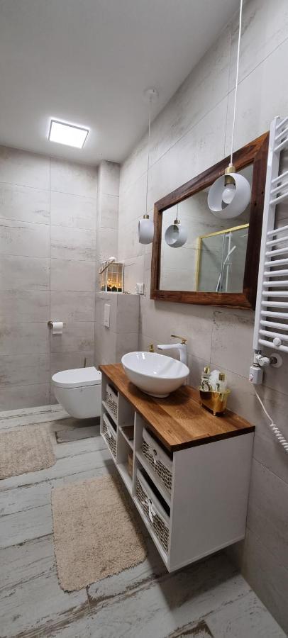 Apartament Powstancow A23 Z Dostepem Do Basenu Baltic Apartament Pobierowo Exteriör bild