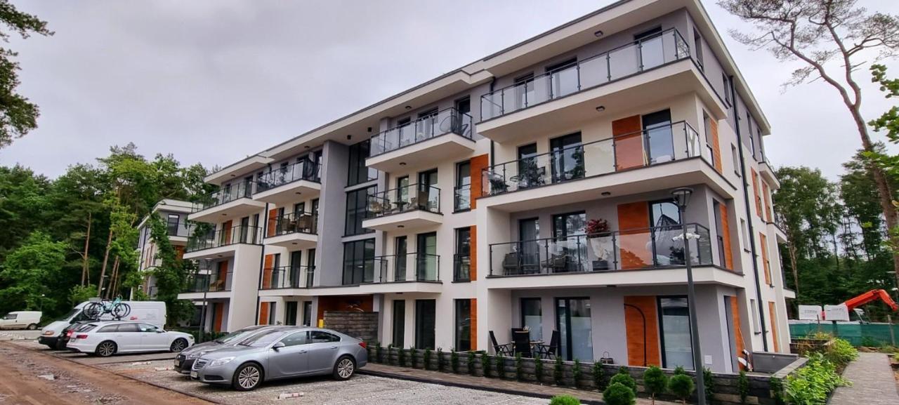 Apartament Powstancow A23 Z Dostepem Do Basenu Baltic Apartament Pobierowo Exteriör bild
