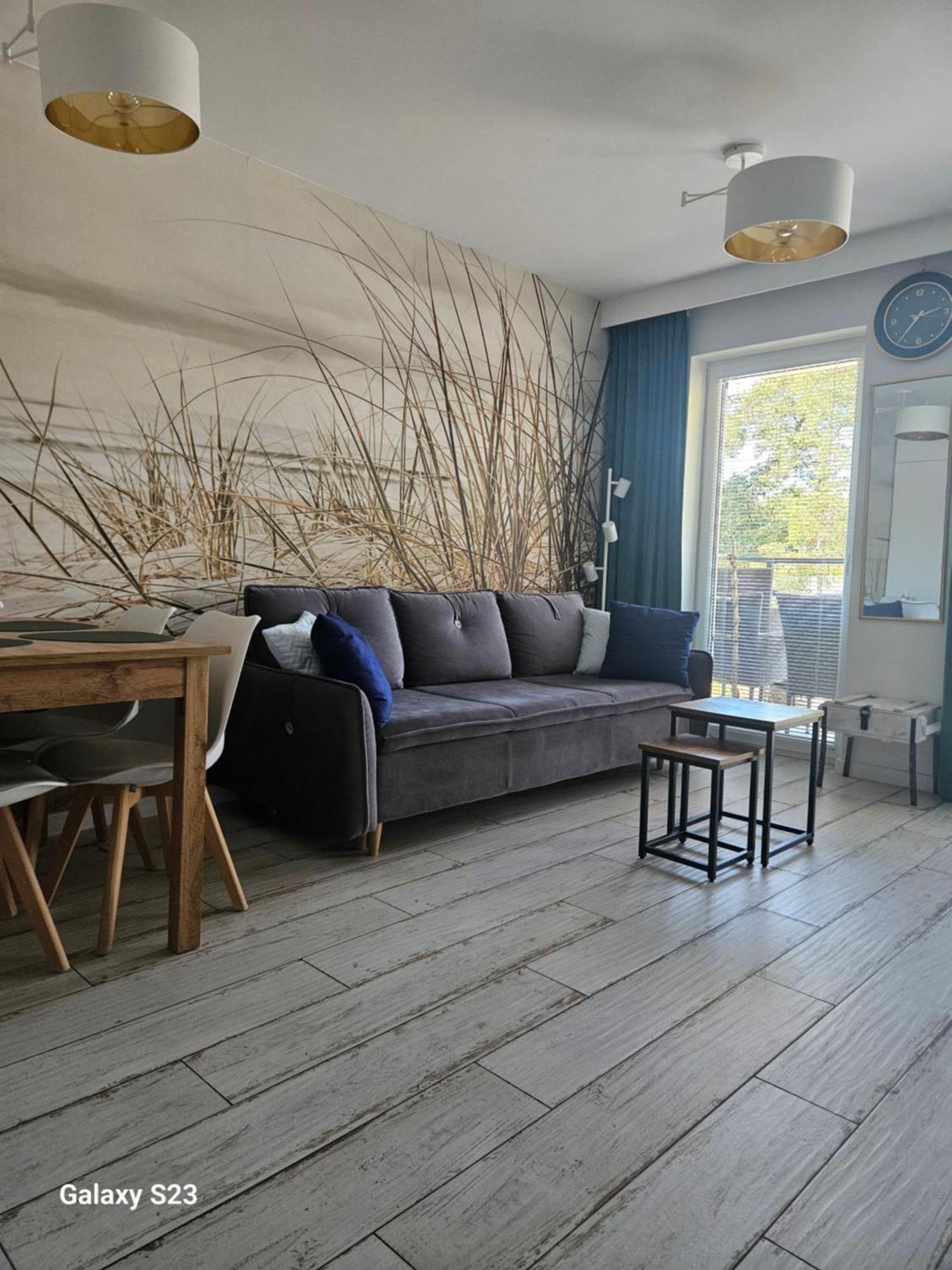 Apartament Powstancow A23 Z Dostepem Do Basenu Baltic Apartament Pobierowo Exteriör bild