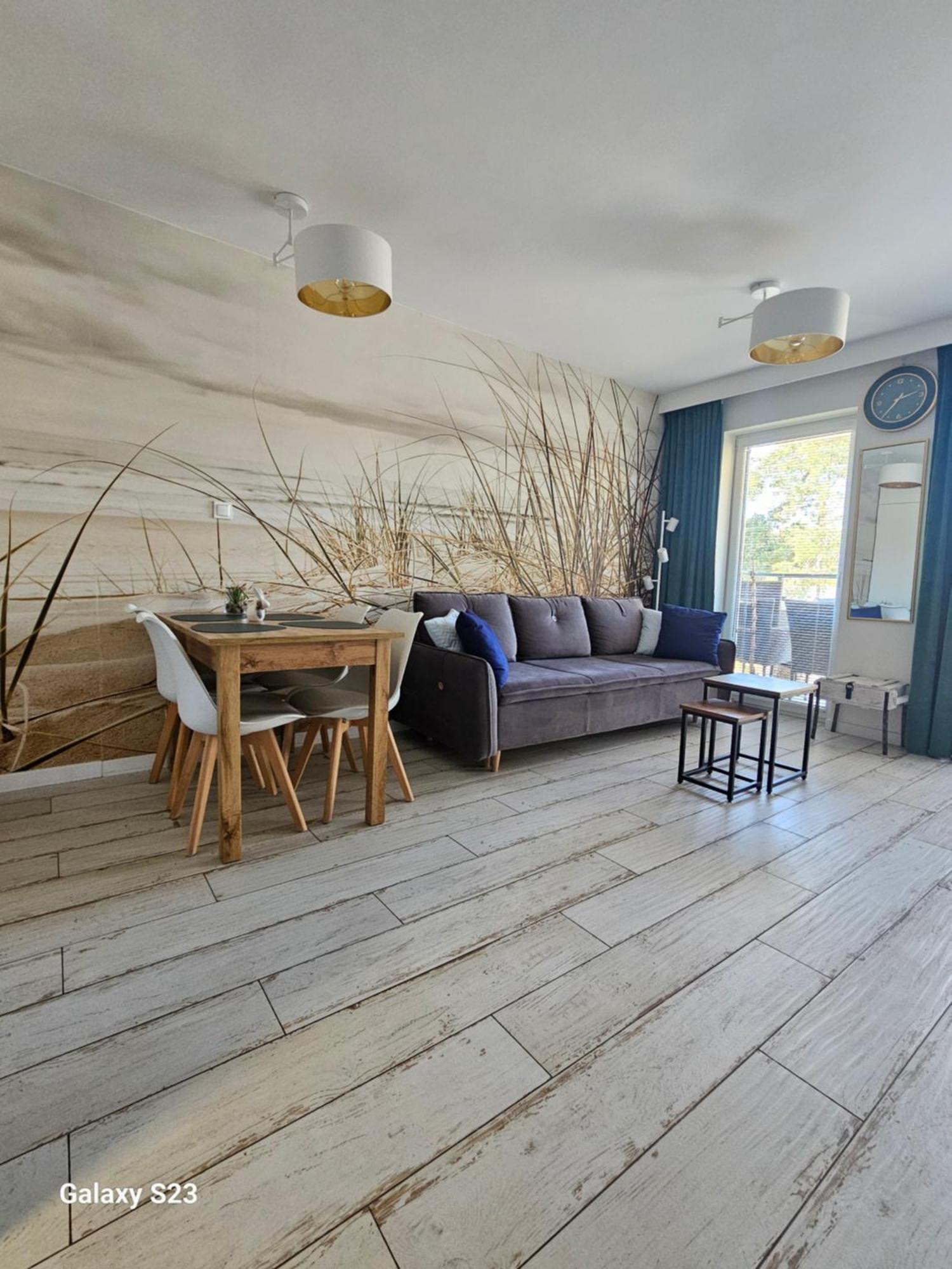 Apartament Powstancow A23 Z Dostepem Do Basenu Baltic Apartament Pobierowo Exteriör bild